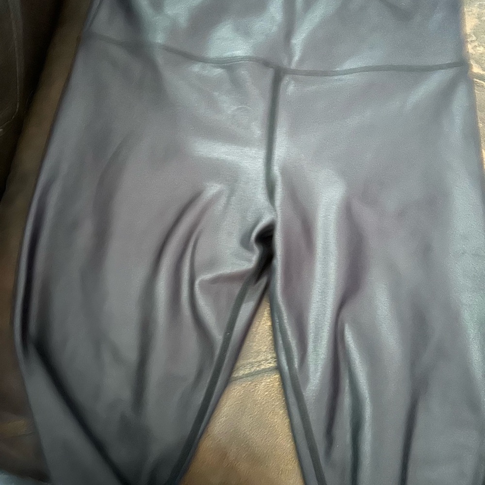 Zyia black metallic 6/8